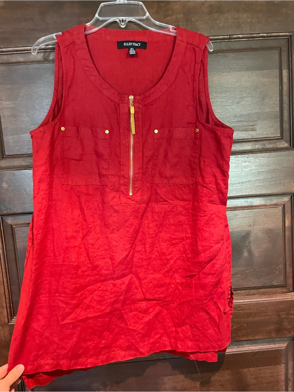 Ellen Tracy Vibrant Red Linen Sleeveless Tunic with Front Zip 100% linen